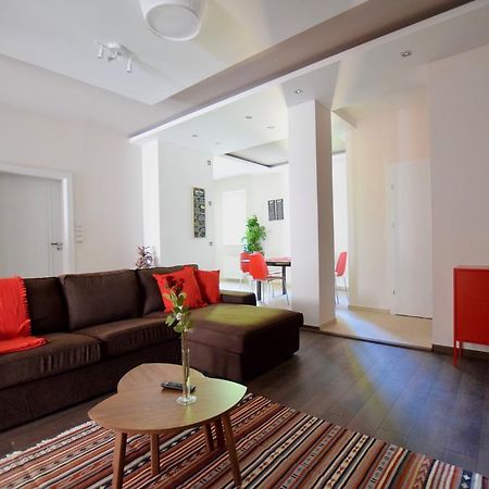 Standard Apartment By Hi5 - Close To Buda Castle Boedapest Buitenkant foto