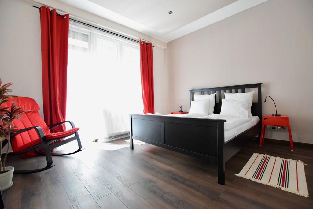 Standard Apartment By Hi5 - Close To Buda Castle Boedapest Buitenkant foto